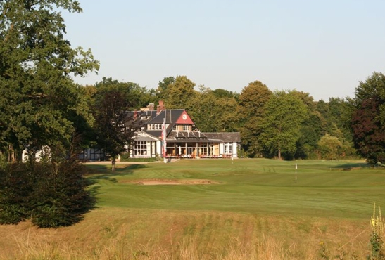 chantilly2 Golf in France: make golf part of your cultural visit to Paris
